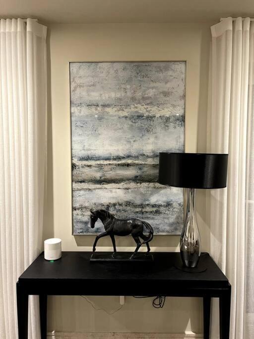2Br Urban Vista Retreat Chcl F7 Apartment Chigwell Luaran gambar