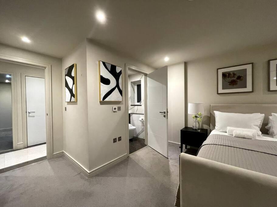 2Br Urban Vista Retreat Chcl F7 Apartment Chigwell Luaran gambar