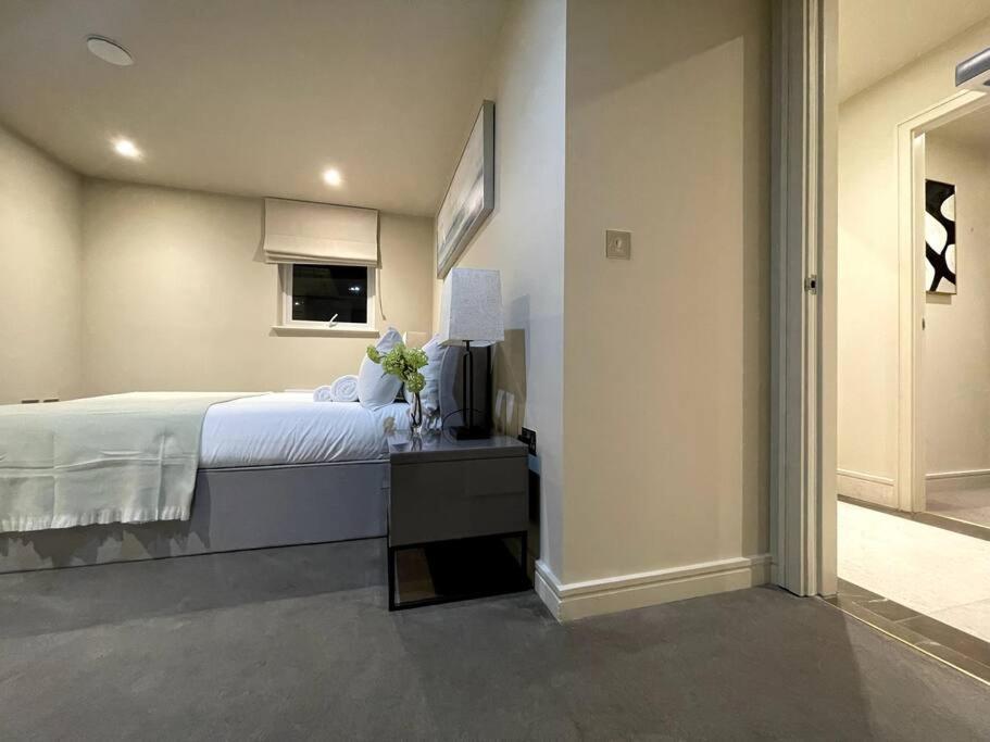 2Br Urban Vista Retreat Chcl F7 Apartment Chigwell Luaran gambar